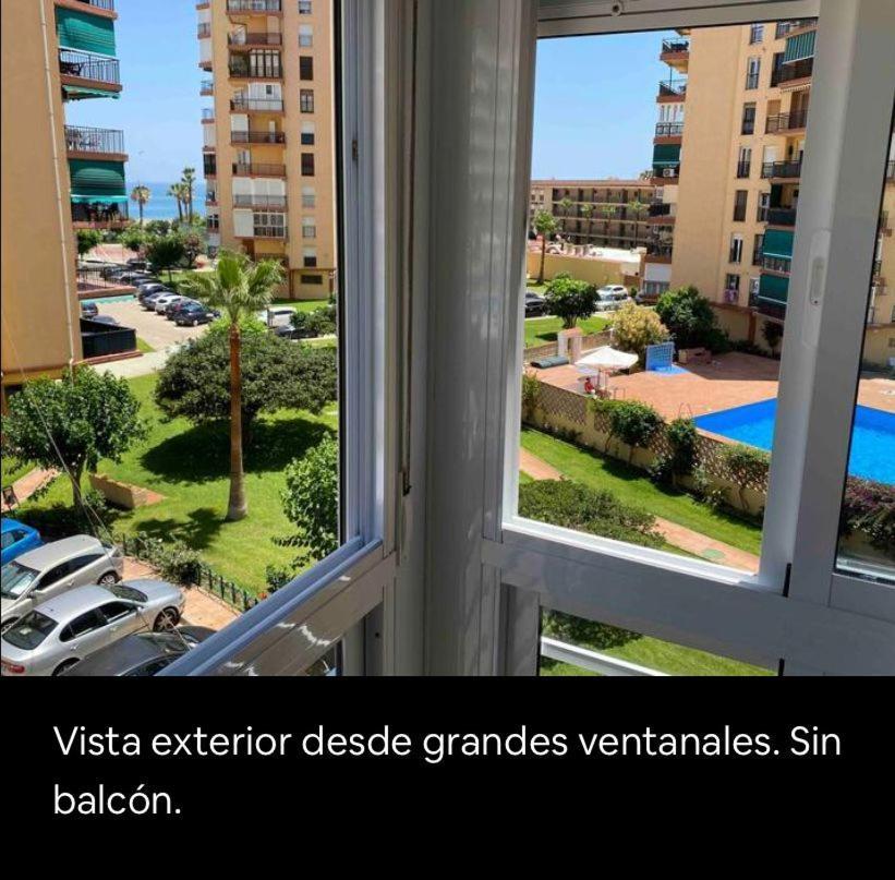 Apartamento Paseo Maritimo De Playamar Torremolinos Exterior photo