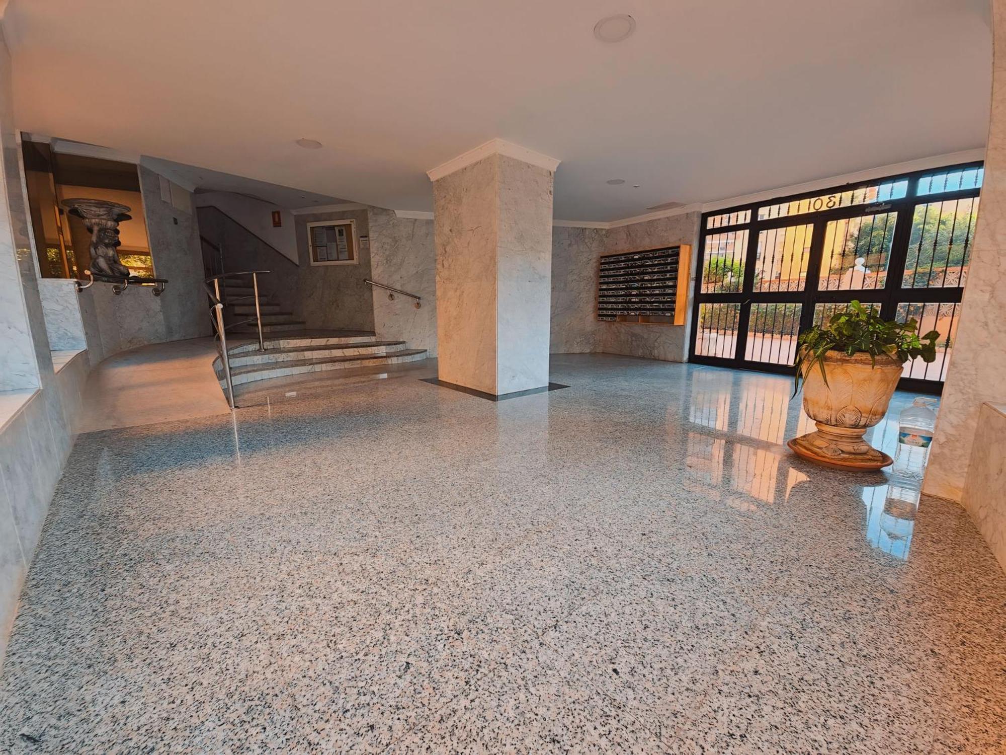 Apartamento Paseo Maritimo De Playamar Torremolinos Exterior photo